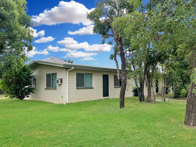 2/72 Leamington Street, Berserker QLD 4701